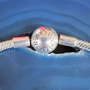 Pandora Bracelet - Smooth - Round Clasp - 18